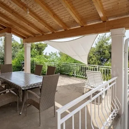 Seaside House Prizba, Korcula - 24637 بيت للعطل Blato (Korcula)